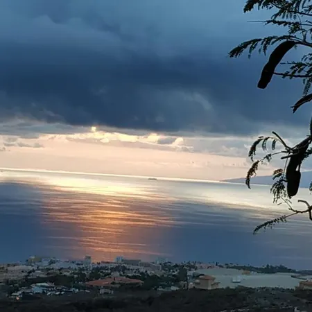 Tenerife Near Aeropuerto * San Isidro