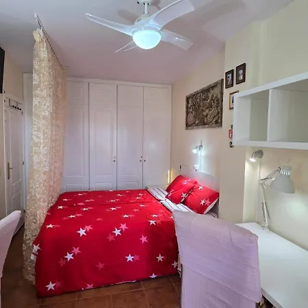 Tenerife Near Aeropuerto منزل للإقامة سان إيسيذرو