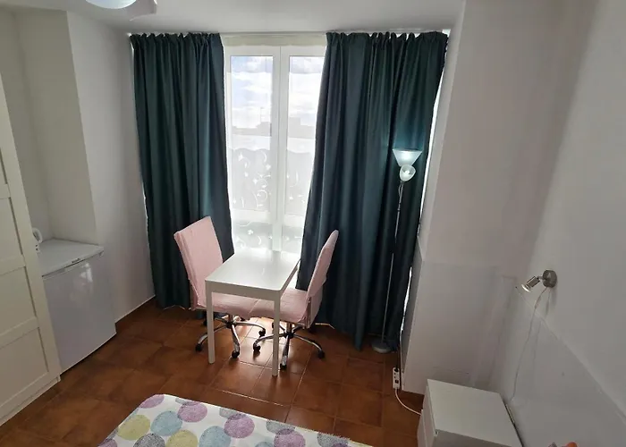 Quarto em Acomodações Particulares Tenerife Near Aeropuerto San Isidro (Tenerife)