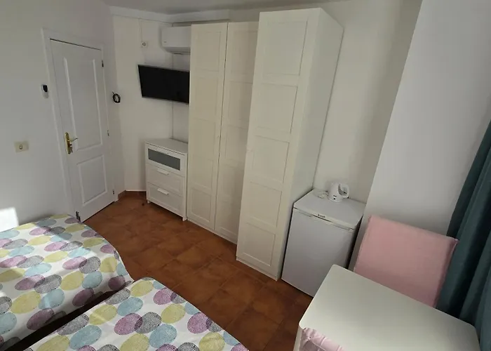 Tenerife Near Aeropuerto منزل للإقامة سان إيسيذرو